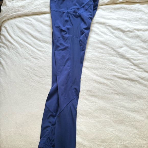 Navy Blue Lululemon Leggings - Mesh - Picture 5 of 5